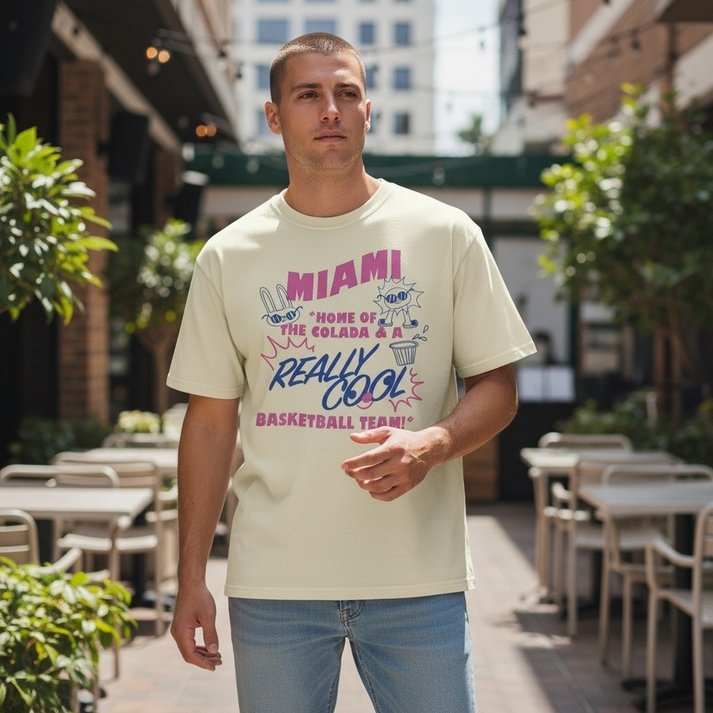 Miami Heat T-Shirt S Artist Series Diana Wan-Lung Colada Streetwear Retro Style